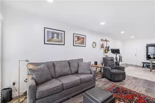 5257 Radford Ave, Valley Village, CA 91607 - Photo 7