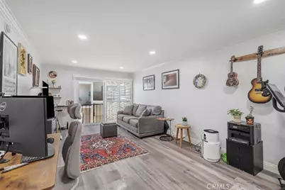 5257 Radford Avenue #208, Valley Village, CA 91607 - Photo 5