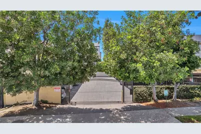 5257 Radford Avenue #208, Valley Village, CA 91607 - Photo 25