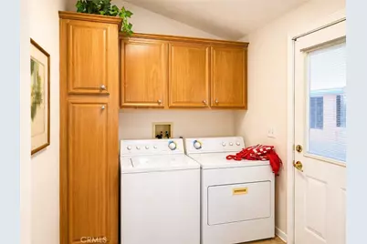 19361 Brookhurst, Huntington Beach, CA 92646 - Photo 9