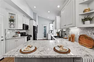 45 Paseo Vespertino, Rancho Santa Margarita, CA 92688 - Photo 15