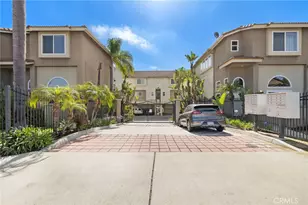 1940 Maple Ave, Costa Mesa, CA 92627 - Photo 1