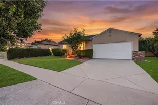 6724 De Celis Pl, Lake Balboa, CA 91406 - Photo 1