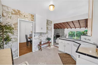 6724 De Celis Place, Lake Balboa, CA 91406 - Photo 19