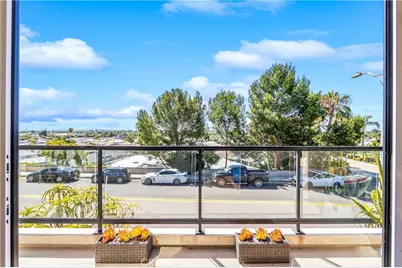 621 Frankfort Avenue, Huntington Beach, CA 92648 - Photo 33