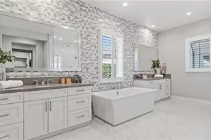 117 Interstellar, Irvine, CA 92618 - Photo 39