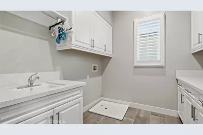 117 Interstellar, Irvine, CA 92618 - Photo 49