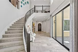 117 Interstellar, Irvine, CA 92618 - Photo 27