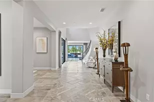 117 Interstellar, Irvine, CA 92618 - Photo 3