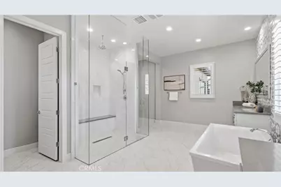 117 Interstellar, Irvine, CA 92618 - Photo 41