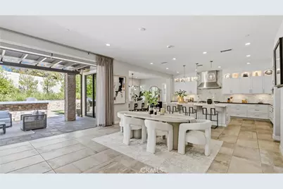 117 Interstellar, Irvine, CA 92618 - Photo 17