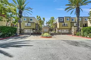 12 Shellprint Ct, Newport Beach, CA 92663 - Photo 1