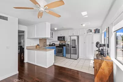 19932 Sherman Way #B, Winnetka, CA 91306 - Photo 17
