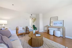 409 Utica D34, Huntington Beach, CA 92648 - Photo 3
