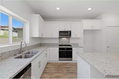 26244 Pissaro Way, Moreno Valley, CA 92555 - Photo 17