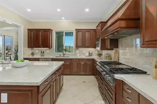 22512 Amber Eve Dr, Corona, CA 92883 - Photo 15