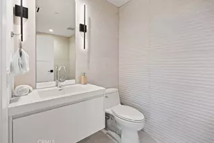 1312 Dover Dr, Newport Beach, CA 92660 - Photo 43