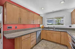10072 Birchwood, Huntington Beach, CA 92646 - Photo 11