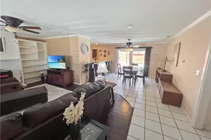 14901 Quill Cir, Huntington Beach, CA 92647 - Photo 5