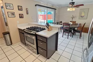 14901 Quill Cir, Huntington Beach, CA 92647 - Photo 25