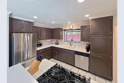 14901 Quill Circle, Huntington Beach, CA 92647 - Photo 17