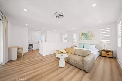 201 Yerba, Irvine, CA 92618 - Photo 43