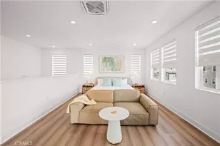 201 Yerba, Irvine, CA 92618 - Photo 45