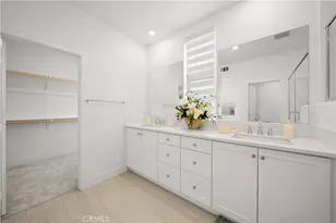 201 Yerba, Irvine, CA 92618 - Photo 33