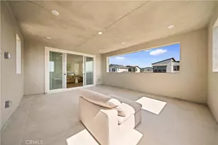 201 Yerba, Irvine, CA 92618 - Photo 47