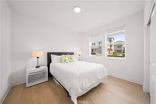 201 Yerba, Irvine, CA 92618 - Photo 15