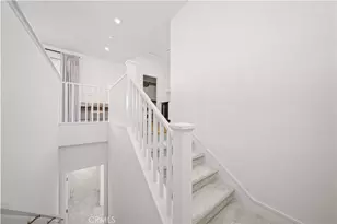 201 Yerba, Irvine, CA 92618 - Photo 39