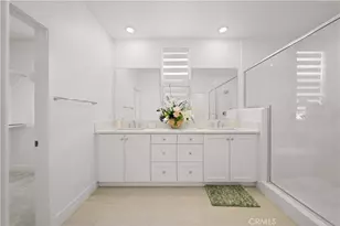 201 Yerba, Irvine, CA 92618 - Photo 31