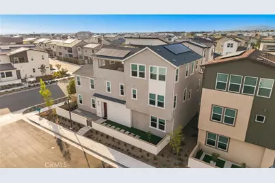 201 Yerba, Irvine, CA 92618 - Photo 53