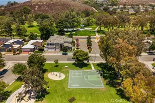19347 Sierra Bello Rd, Irvine, CA 92603 - Photo 55