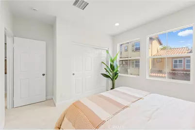 141 Danbrook, Irvine, CA 92603 - Photo 37