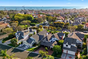 19545 Woodlands Drive, Huntington Beach, CA 92648 - Photo 55