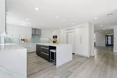 19545 Woodlands Dr, Huntington Beach, CA 92648 - Photo 13