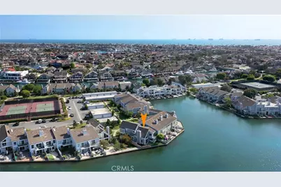 16097 Saint Croix, Huntington Beach, CA 92649 - Photo 7