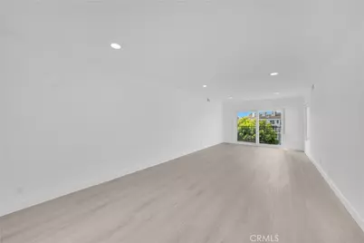 16097 Saint Croix, Huntington Beach, CA 92649 - Photo 27