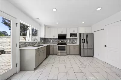 21725 Lake Vista, Lake Forest, CA 92630 - Photo 13