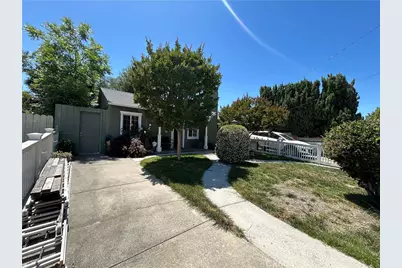 524 Alameda De Las Pulgas, Redwood City, CA 94062 - Photo 1