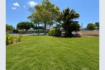 2209 Grovemont, Santa Ana, CA 92705 - Photo 19