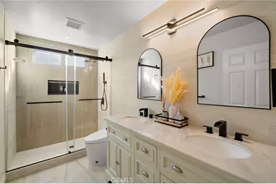 6425 E Shady Valley Lane, Anaheim Hills, CA 92807 - Photo 27