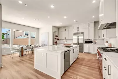 204 Alora, Irvine, CA 92618 - Photo 9