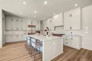 204 Alora, Irvine, CA 92618 - Photo 7