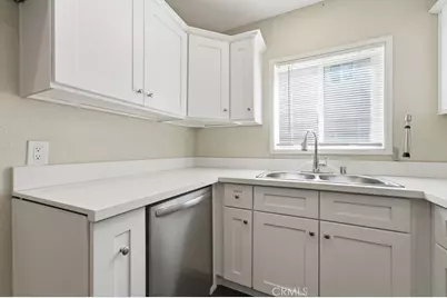 10943 Kittridge Street, North Hollywood, CA 91606 - Photo 11