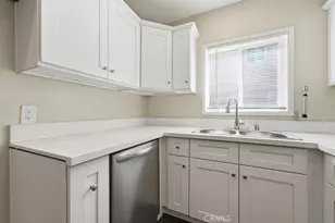 10943 Kittridge St, North Hollywood, CA 91606 - Photo 11