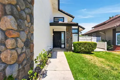 39853 Teal Drive, Murrieta, CA 92562 - Photo 5