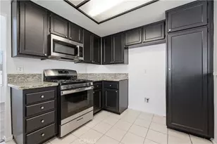 39853 Teal Dr, Murrieta, CA 92562 - Photo 13