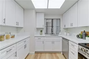 8877 Lauderdale Ct, Huntington Beach, CA 92646 - Photo 23